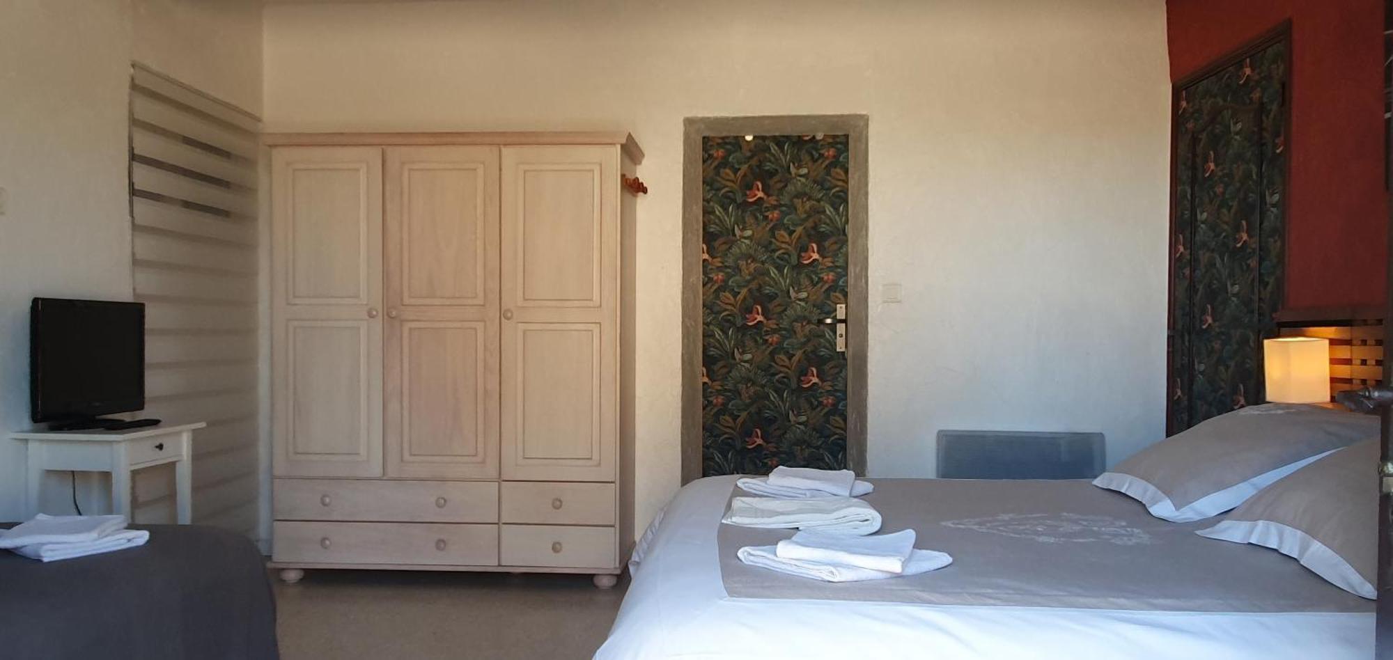 Le Jardin D'Ivana Chambres D'Hotes B&B Avec Piscine Chauffee Оппед Экстерьер фото